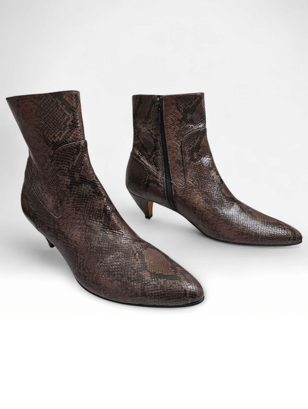 VINCE Meta Brown Snake Print Leather Pointed Toe Kitten Heel Ankle Booties 8.5M